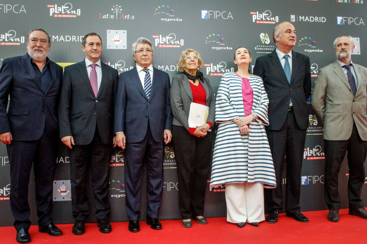 Posado de los representates de las instituciones relacionadas con la cultura.