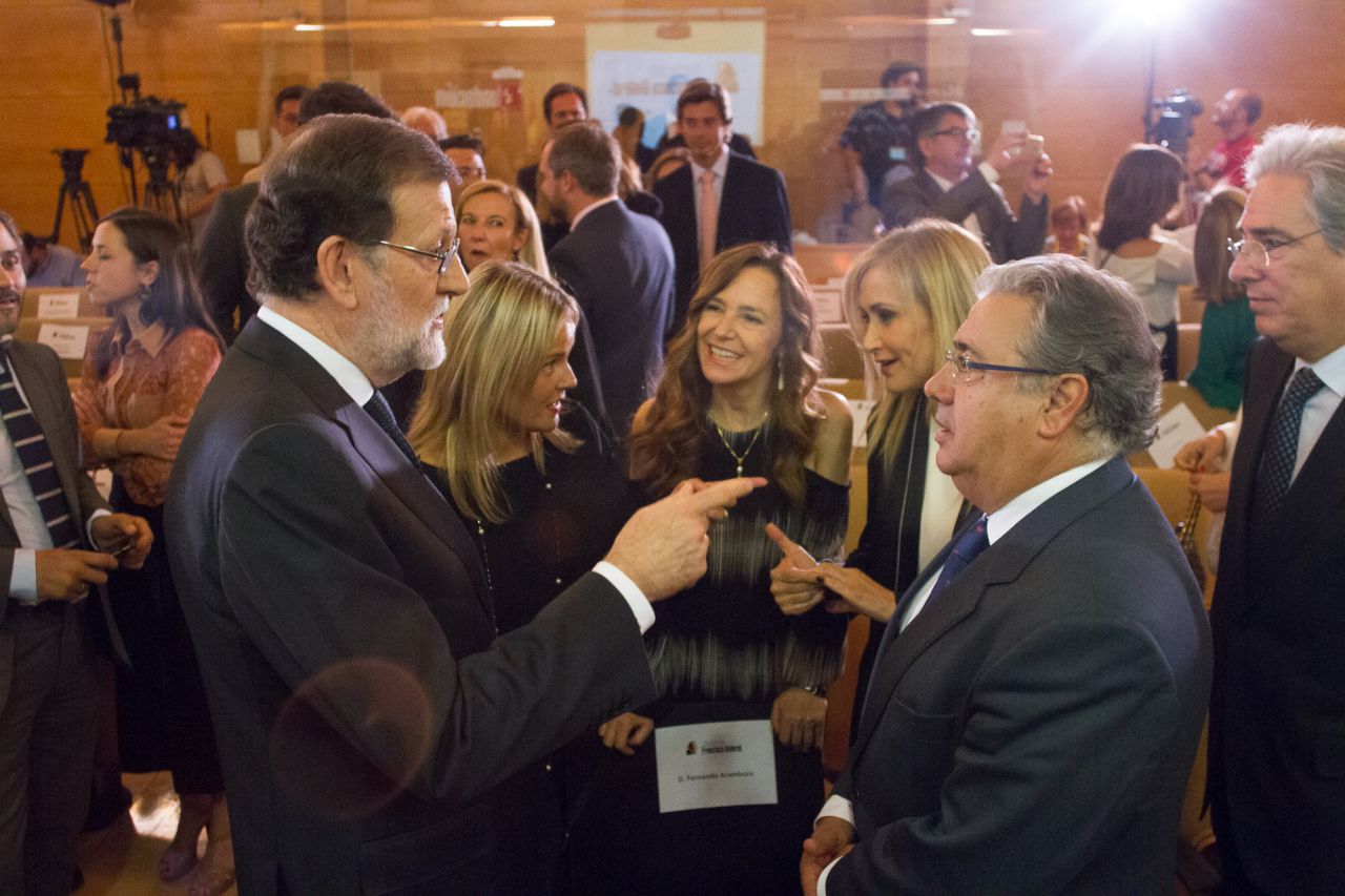 El presidente del Gobierno, Mariano Rajoy, junto a el ministro del Interior, Juan Ignacio Zoido.