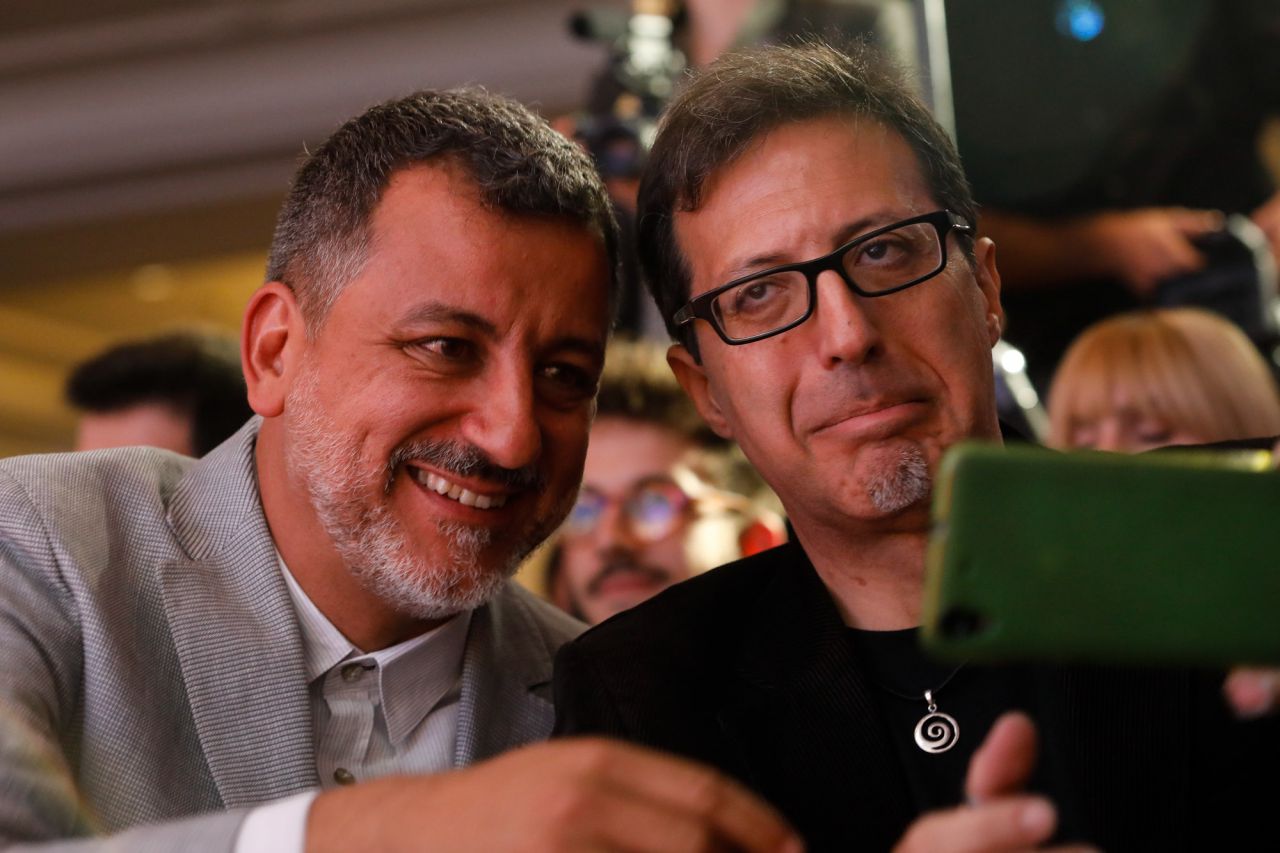 Lorenzo Gallardo y David Botello, presentadores del programa de Telemadrid 'El punto sobre la historia'.