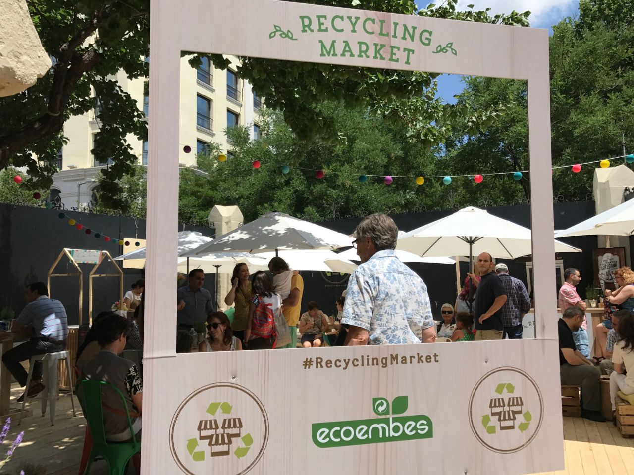 Terraza del Reciclying Market.