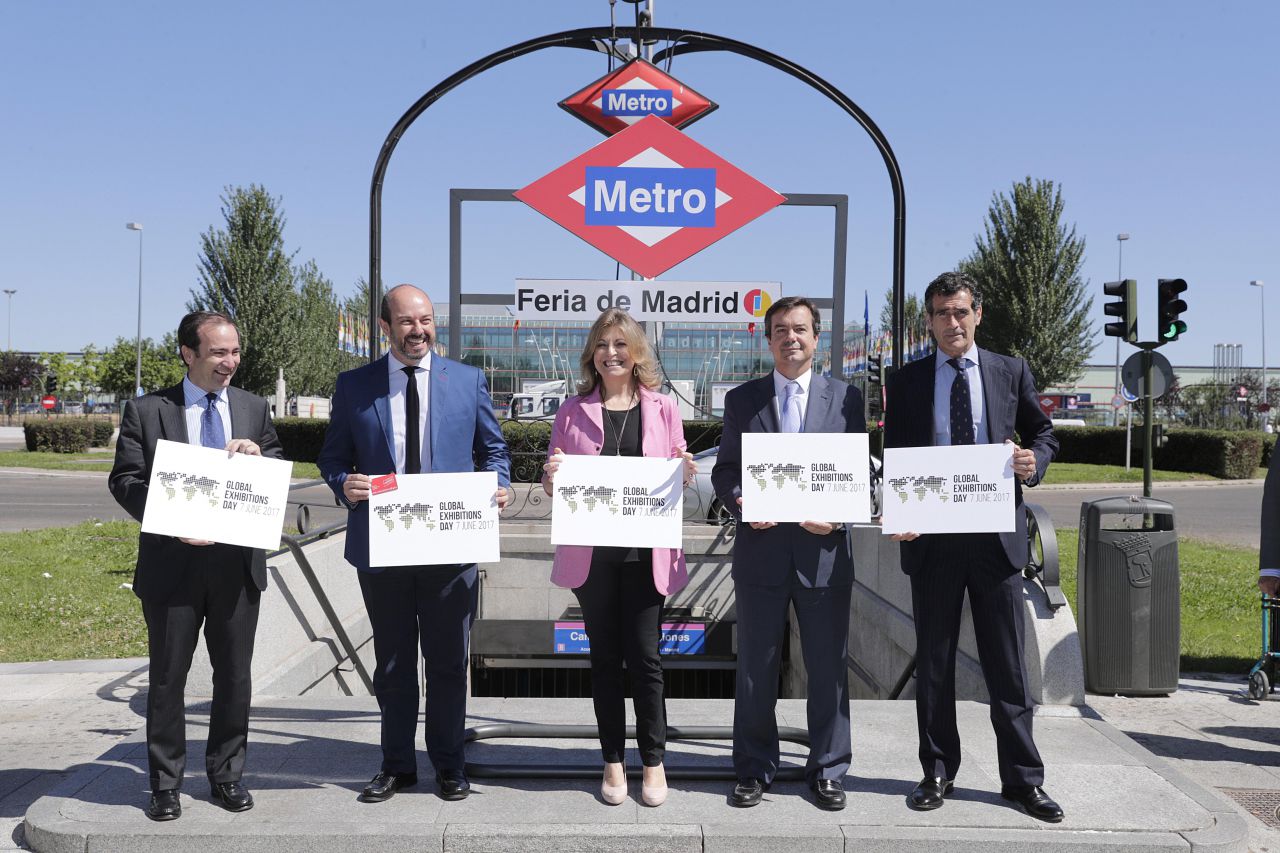 El consejero de Transportes, Vivienda e Infraestructuras, Pedro Rollán, y la consejera de Economía, Hacienda y Empleo, Engracia Hidalgo, han anunciado el cambio de nombre de la estación coincidiendo con el Día Mundial de las Ferias. 