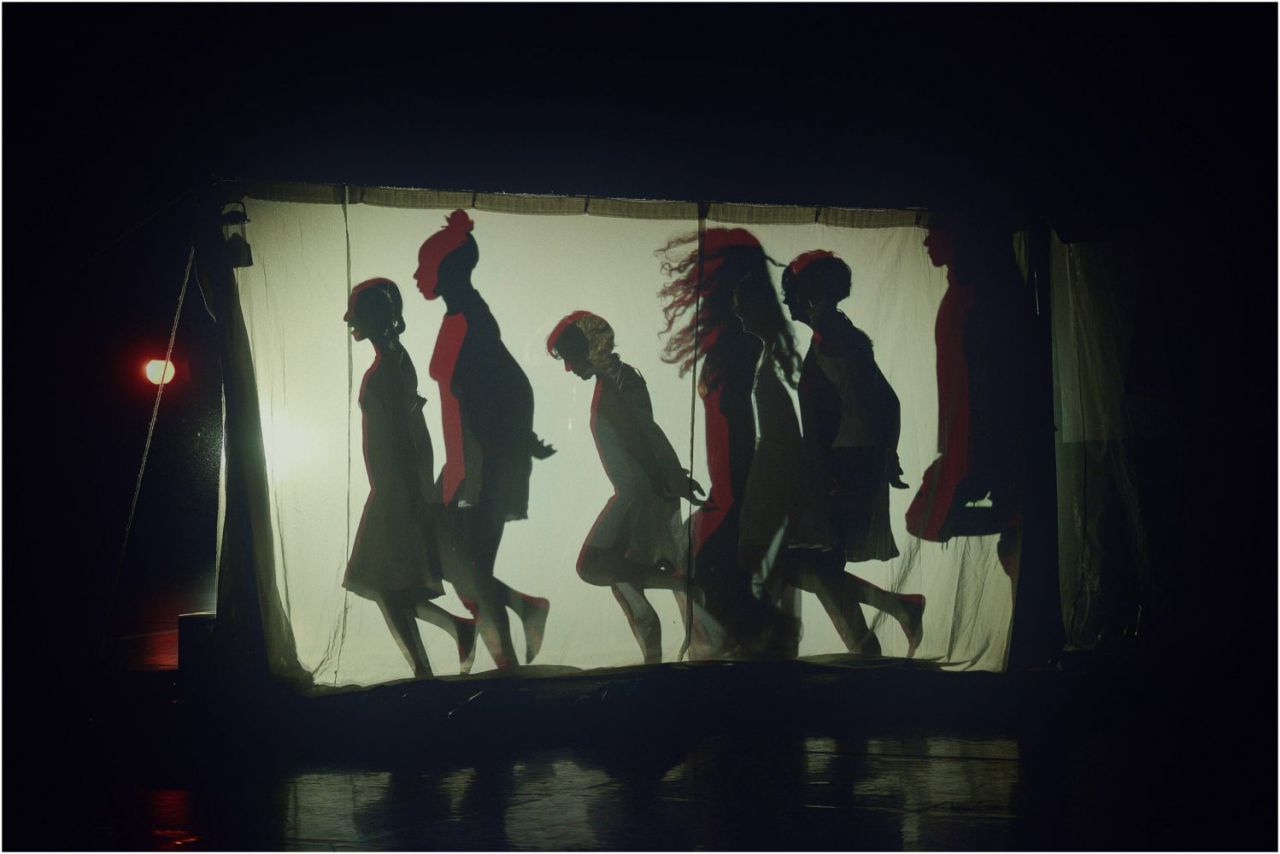 Un instante del espectáculo de danza 'We Women', de Sol Picó