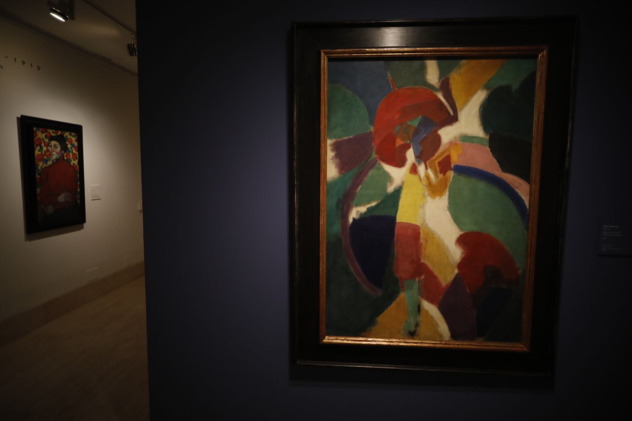 'Sonia Delaunay. Arte, diseño y moda' será la primera exposición monográfica de la artista en nuestro país, una combinación de pinturas, diseños de moda y textiles que conviven en una única muestra. 