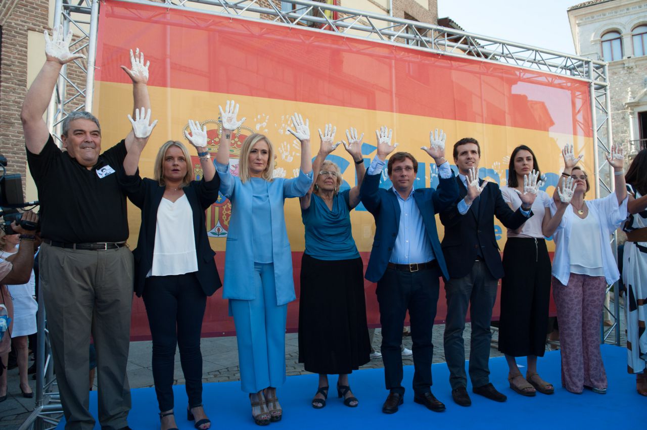 Esteban Ibarra, Mari Mar Blanco, Cristina Cifuentes, Manuela Carmena, José Luis Martínez-Almeida, Pablo Casado, Rita Maestre y Purificación Causapié.