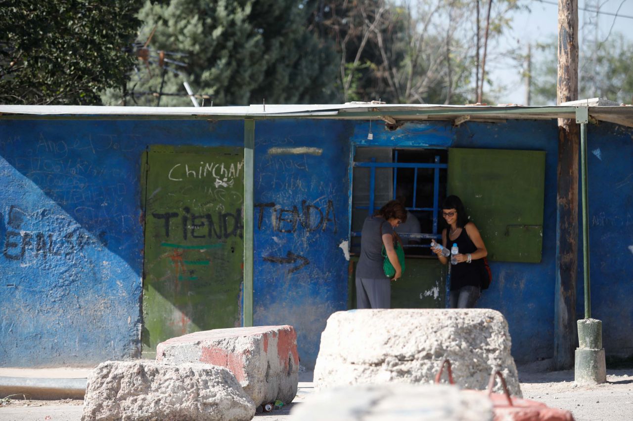 Tienda en el sector 6.