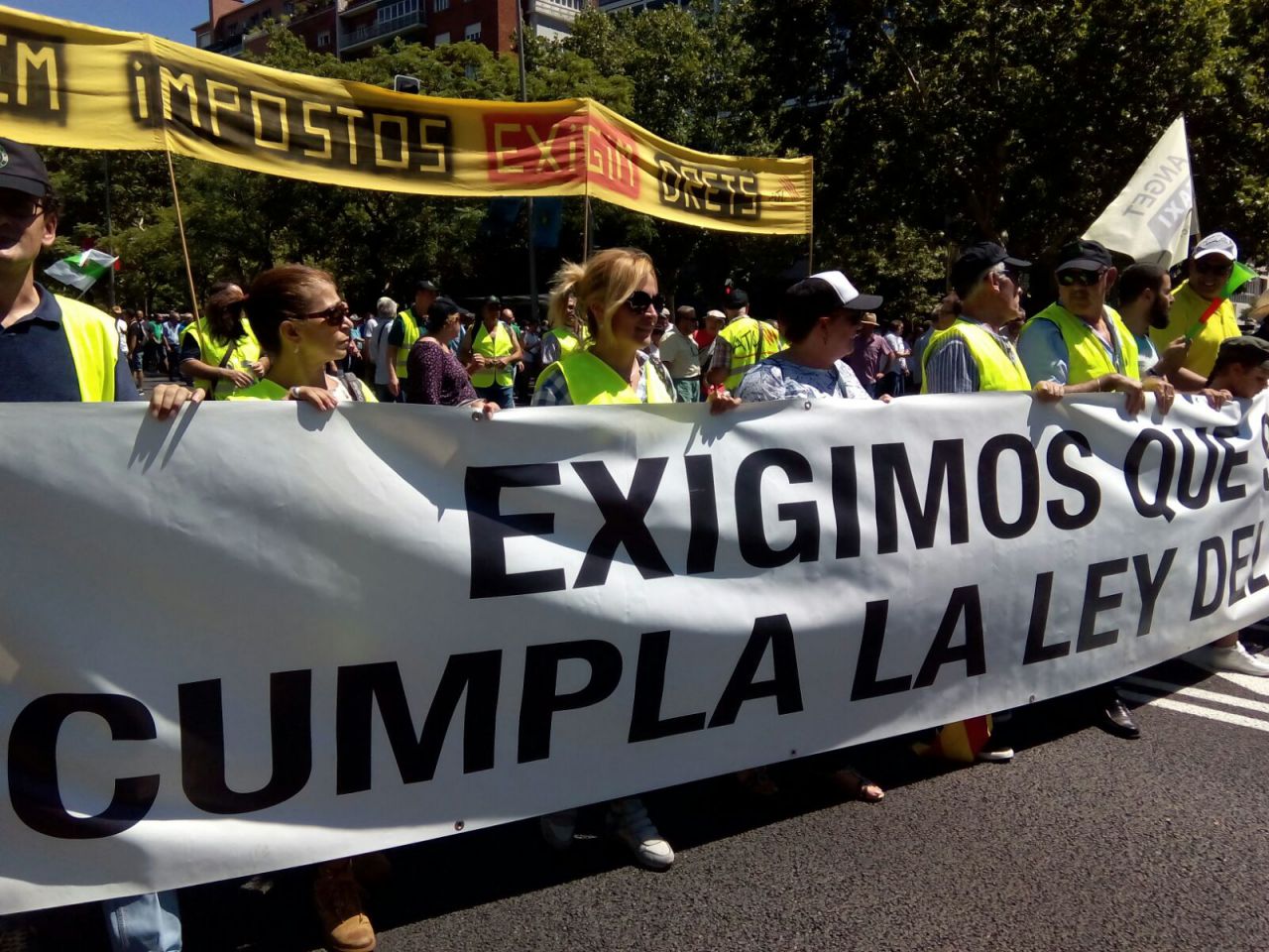 Manifestación de taxistas por el Paseo de la Castellana