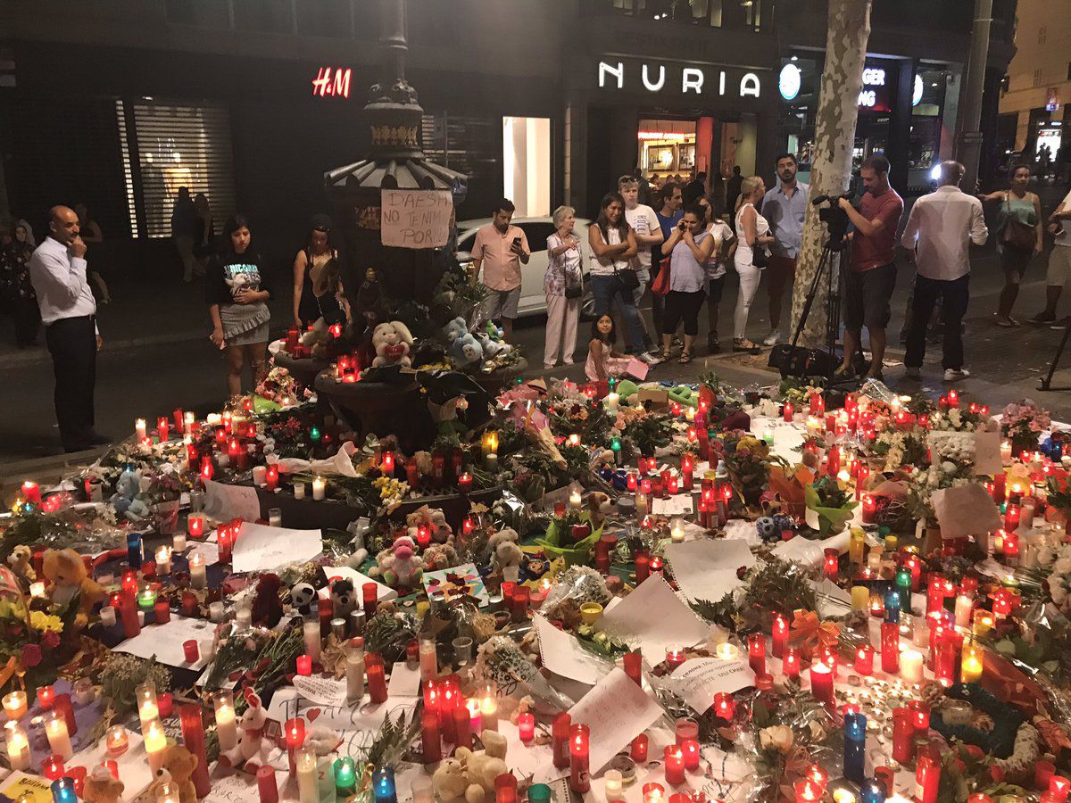 Homenajes a las víctimas de los atentado de Barcelona y Cambrils en Las Ramblas