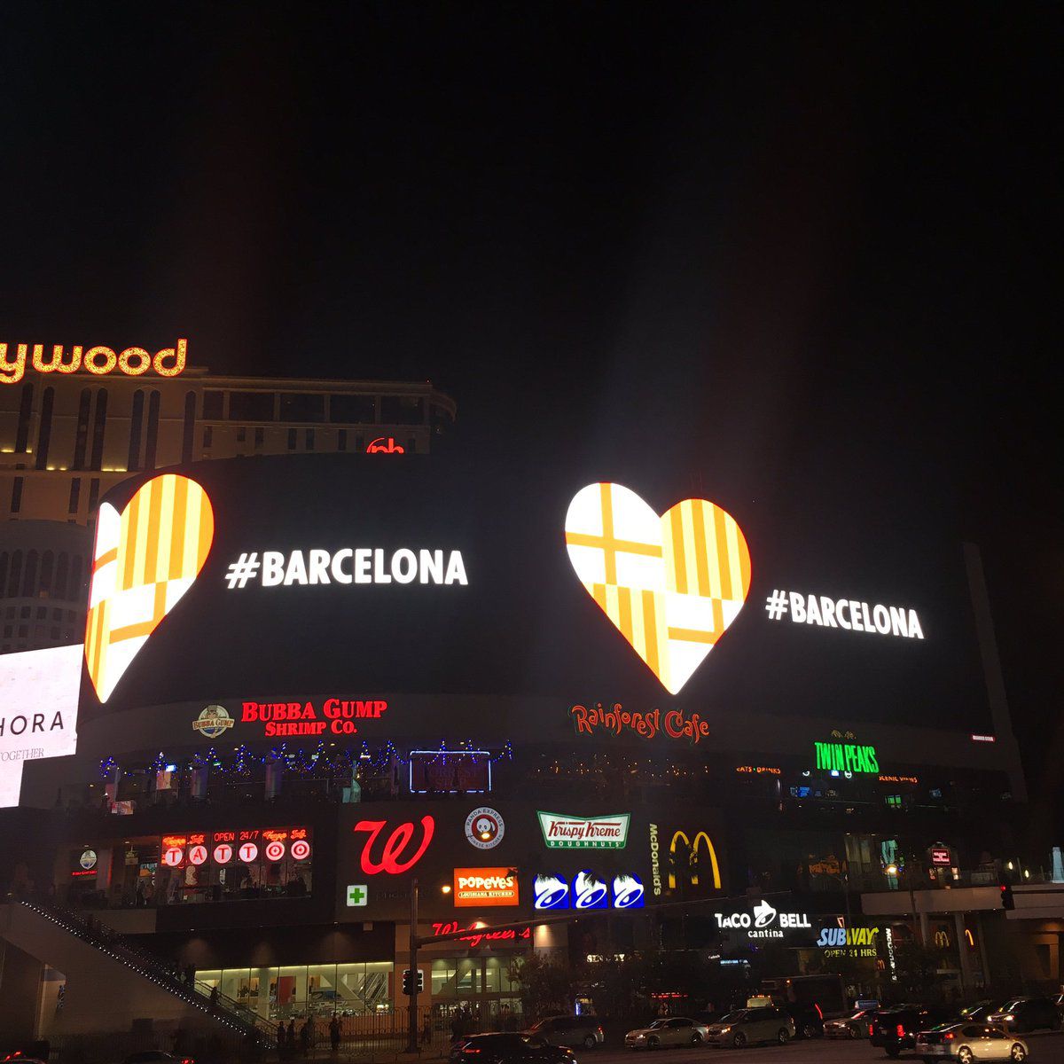 Las Vegas homenajea a las víctimas de los atentados de Barcelona y Cambrils