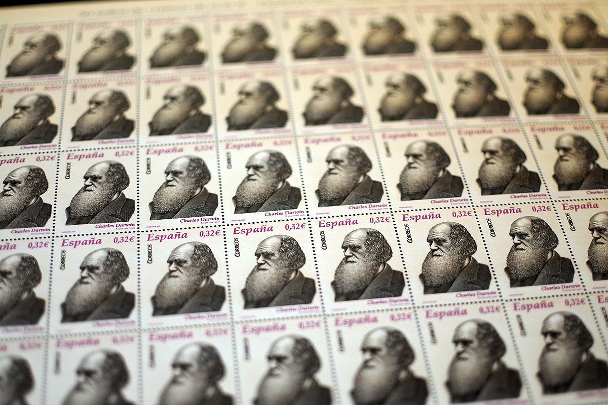 Sellos de correos con la efigie de Darwin