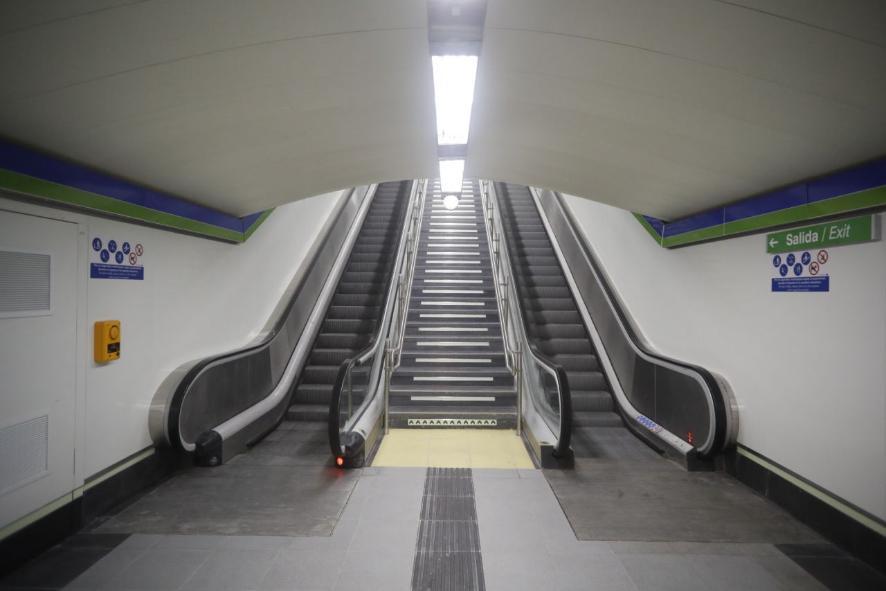 Escaleras mecánicas renovadas.