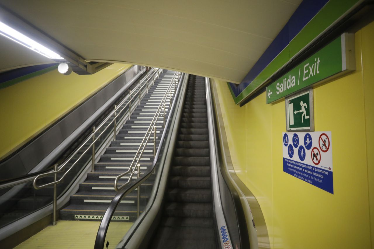 Escaleras mecánicas renovadas.
