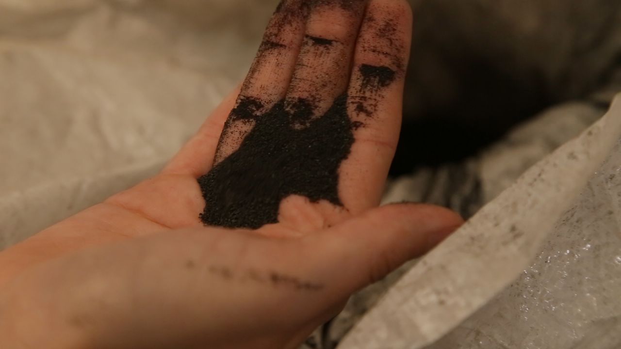 Polvo de neumático para su uso en asfalto.