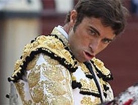 Toros encastados y oreja de torero bravo para Robleño