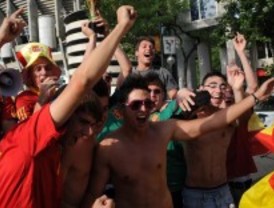 Samur atiende a 59 personas, todas heridas leves, en la noche del partido