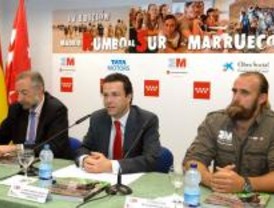 Los 100 jóvenes que integran Madrid Rumbo al Sur inician su viaje a Marruecos
