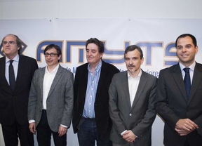 Todos los candidatos a la Comunidad se comprometen a no hacer más privatizaciones en sanidad