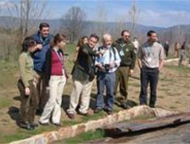 Los jóvenes de 'Madrid Rumbo al Sur' cuidan de la Sierra Rincón