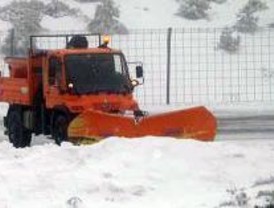 Normalidad en las carreteras de la sierra, a pesar de que vuelve a nevar