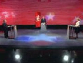 Tres vis a vis llenos de reproches