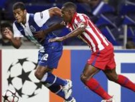 2-0. El Atlético entrega el partido en el tramo final en Oporto