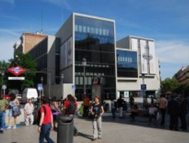 La Delegación ultima un plan para mejorar 'la seguridad y la convivencia' en Lavapiés