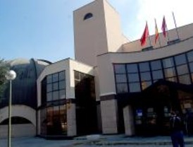 La atención a los mayores, prioridad para Moratalaz en 2009