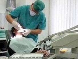 Un hombre con infección bucal no será atendido hasta junio de 2009