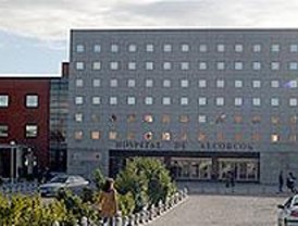 El alcalde pide que no se cobre por aparcar en el Hospital de Alcorcón