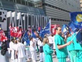 Colegios, residencias y hospitales sufren el paro de los funcionarios