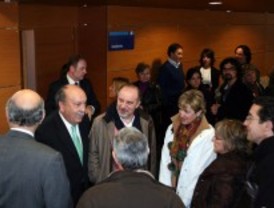 Las Rozas es el primer municipio en adherirse al programa 'Internet en Familia'