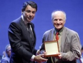 Antonio López, Medalla Internacional de las Artes