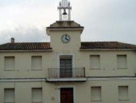 Medidas contra el alcalde de Villalbila, si no cesa a los dos concejales tránsfugas