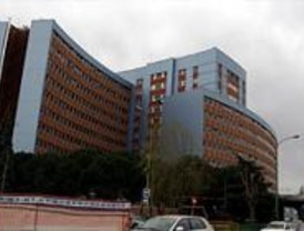Cerca de 36.000 pacientes de Villaverde han recibido cita médica en su casa