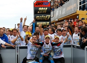 Alex Márquez, campeón del mundo Moto3 y traca final en Valencia
