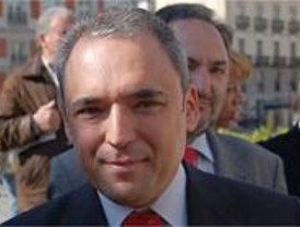 El sector socialdemócrata del PSM pide la dimisión de Simancas