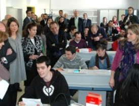 Siete de cada diez estudiantes de FP encuentran trabajo en menos de seis meses