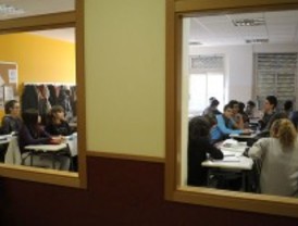 Educación mantendrá las 20 horas lectivas 'mientras dure la crisis'