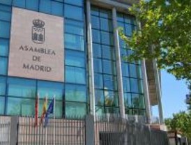 Los parlamentarios madrileños se unen para condenar el atentado etarra