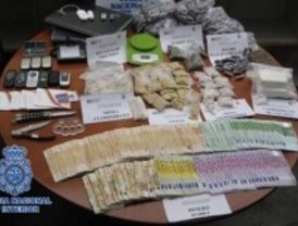 Desarticulado un grupo que vendía estupefacientes por Internet