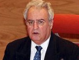 Piden que el Defensor del Pueblo que evite las colas en la renovación del DNI