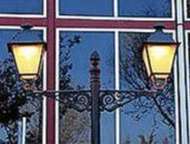 El PSOE denuncia que la privatización del alumbrado es 'irregular'