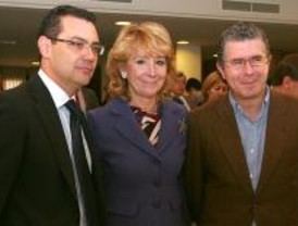 Aguirre teme que Zapatero piense en la vuelta a la negociación con los terroristas