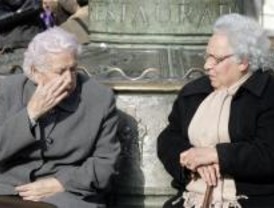 Dancausa: 'Tenemos la mejor ayuda a domicilio de España'