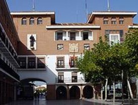 El Ayuntamiento de Torrejón dice que mejora la vida de inmigrantes