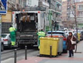 Madrid estudia rehacer el mapa de recogida de basuras