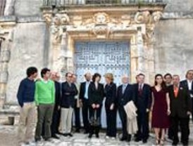 Aguirre promete un Centro Internacional de Arte de la Comunidad de Madrid en Nuevo Baztán
