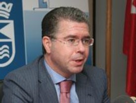 Granados, convencido del 'deterioro' del PP
