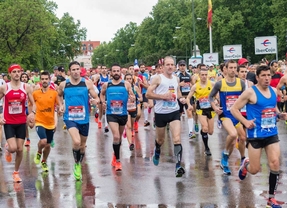 Kiptoo repite triunfo en la Maratón