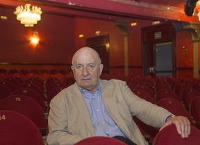 Alistair Beaton, autor de Feelgood, visita el montaje madrileño