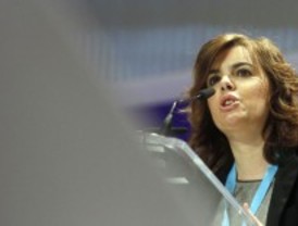 Los jóvenes que vivan con sus padres podrían quedar fuera de las ayudas de 400 euros para desempleados